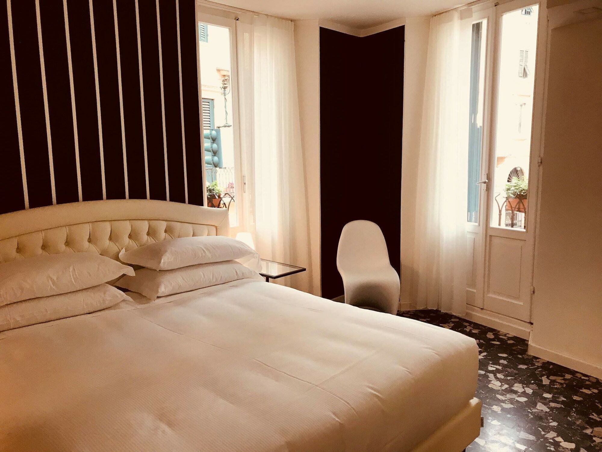 Dolce Verona Suites Экстерьер фото