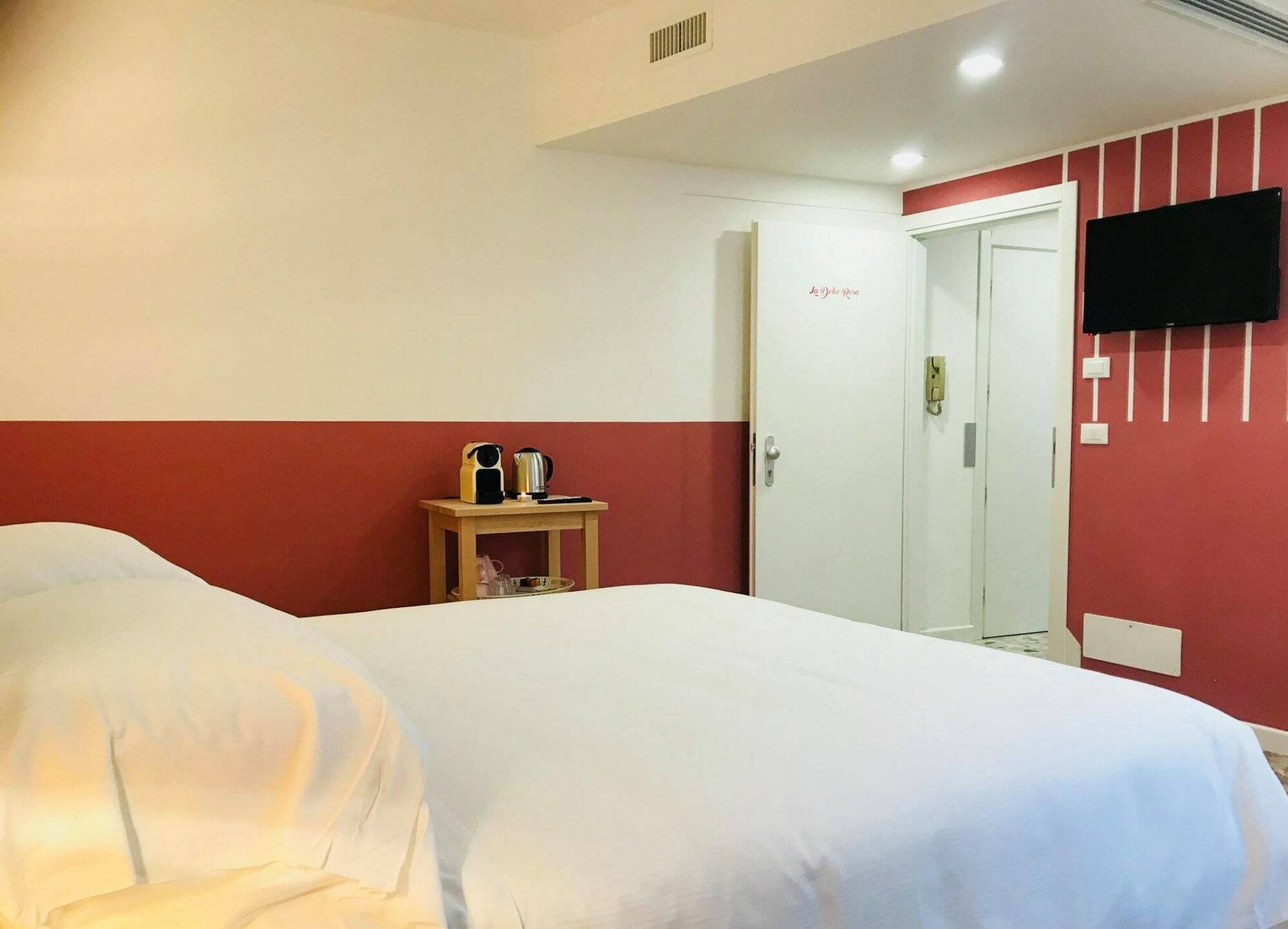 Dolce Verona Suites Экстерьер фото